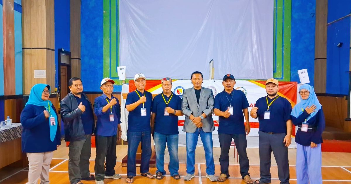 Ketua  Pemilihan BPD Desa Mekarrahayu Sampaikan Terima Kasih Pemilihan Anggota BPD Lancar