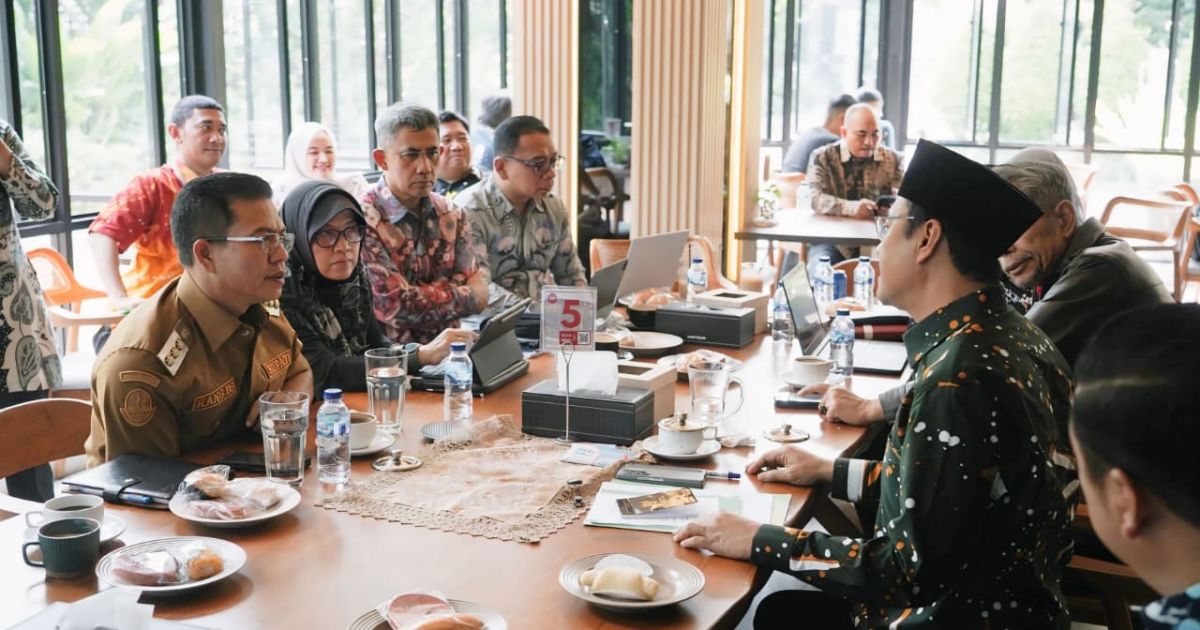 Langkah Cepat Bupati Bandung untuk Wujudkan Sekolah Rakyat Diapresiasi Mensos