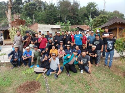 Sadudulur Cilokotot Tepung Lawung Halbi Hari ini Mengenang Masa Lalu di Rumah H. Oos Rahmat Kosasih