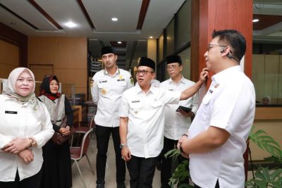 Sidak ke Bapenda dan BKAD, Bupati Soroti Optimalisasi PAD hingga Status Aset Tanah di Arcamanik