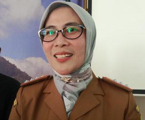 Dr. Nur Hazanah Gantikan Hj. Tati Suharyati Sebagai Camat Margahayu Ini Langkah Pertama Kerjanya