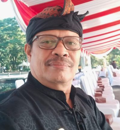 ‘Tua Bukan Berarti Tidak Bermanfaat’ Lukisan R Cahyadi akan Dipamerkan di Taman Budaya Jabar 10 Januari- 10 Februari 2026