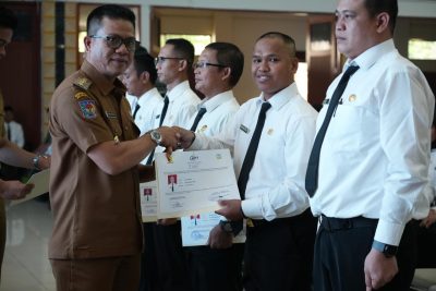 Serahkan 1.200 PPPK Sertifikat Orientasi, Bupati Badung ASN Berkarakter dan Berintegritas
