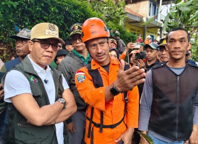 Bupati Bandung Kerahkan Seluruh OPD untuk Percepatan Pencarian Korban Longsor di Arjasari