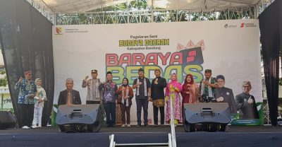 Desa Sayati Gelar Seni Budaya Daerah Kabupaten Bandung Baraya Bedas
