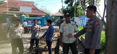 Komunikasi Yang Baik Patok Jalan Akses ke Kantor Kecamatan Pasirjambu Dibuka Kembali